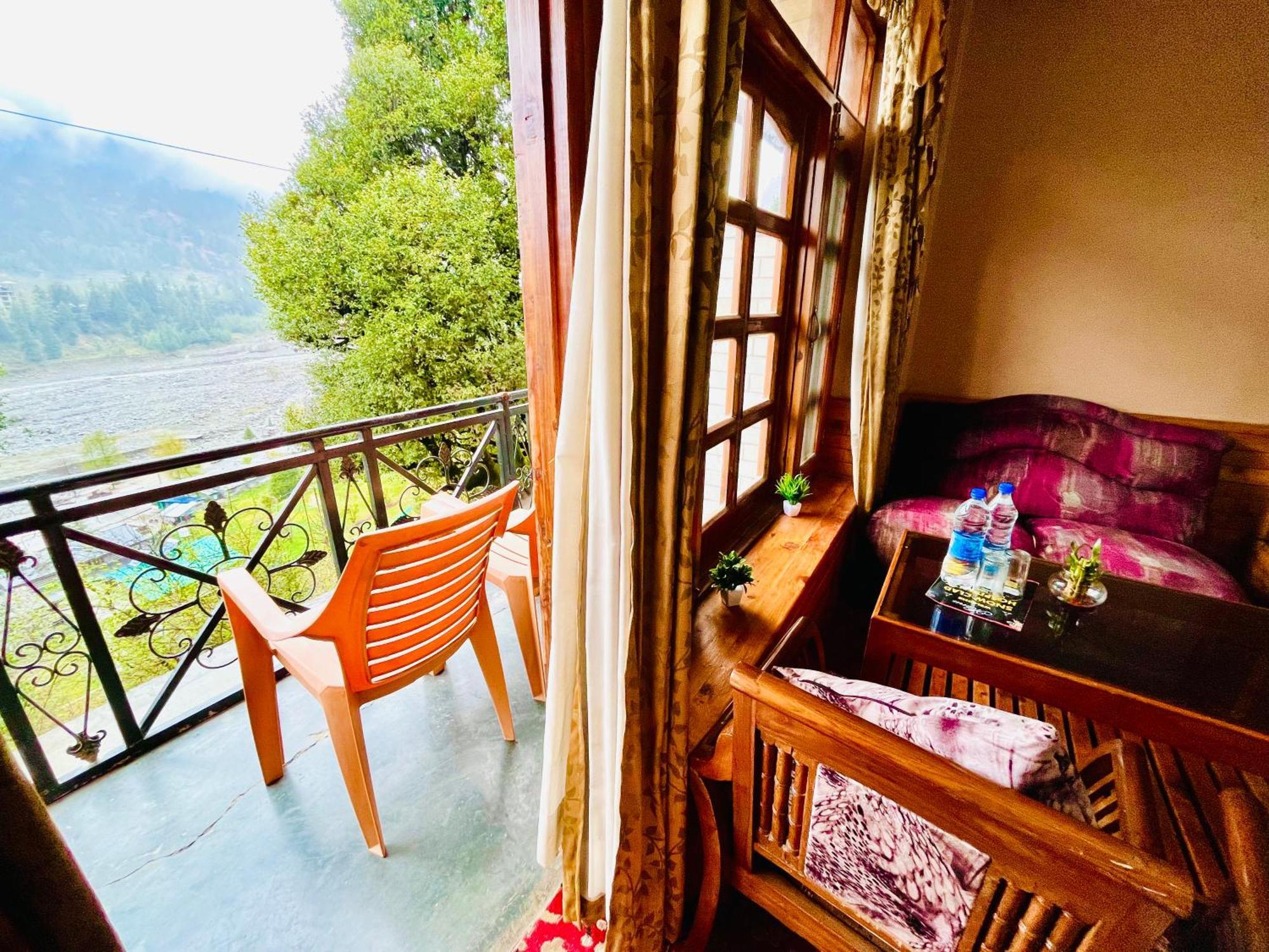 Hotel Hollywood Vibes #Riverview #Premium Rooms #Prime Location #Most Awarded #Parking #Top Rated #Open Terrace #Lawn #Best Selling Hotel In Manali Exterior foto