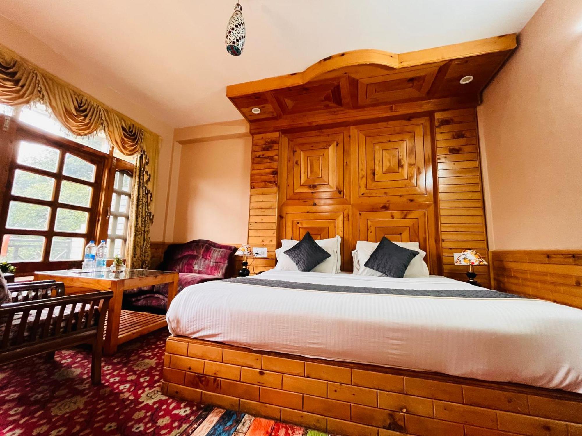 Hotel Hollywood Vibes #Riverview #Premium Rooms #Prime Location #Most Awarded #Parking #Top Rated #Open Terrace #Lawn #Best Selling Hotel In Manali Exterior foto